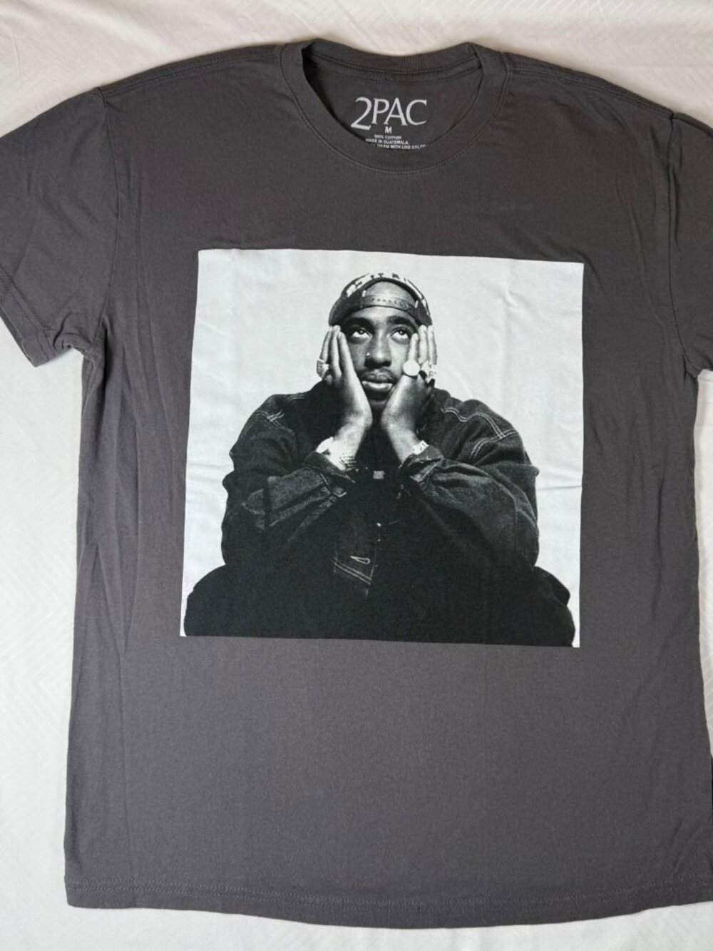 2PAC Graphic T Shirt Men's Medium Gray Cotton Short Sleeve Hip Hop Rap Tee